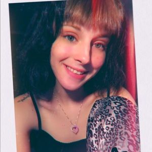 Meet your Posher, Allisonn